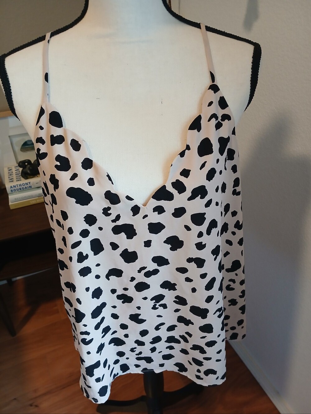 Socialite Animal Print Cami Top, Large. Fully Lined, Like New!